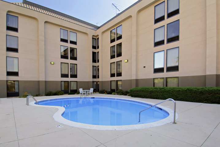 Quality Inn Florissant-St Louis Udogodnienia zdjęcie