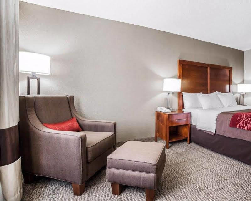 Quality Inn Florissant-St Louis Zewnętrze zdjęcie